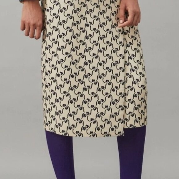 Tory Burch Twill Crepe Wrap Midi Skirt with Navy Stencil Floral S $498 - Picture 3 of 10